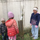 Jana, Ronja, Nikolas mit Oma Anni
